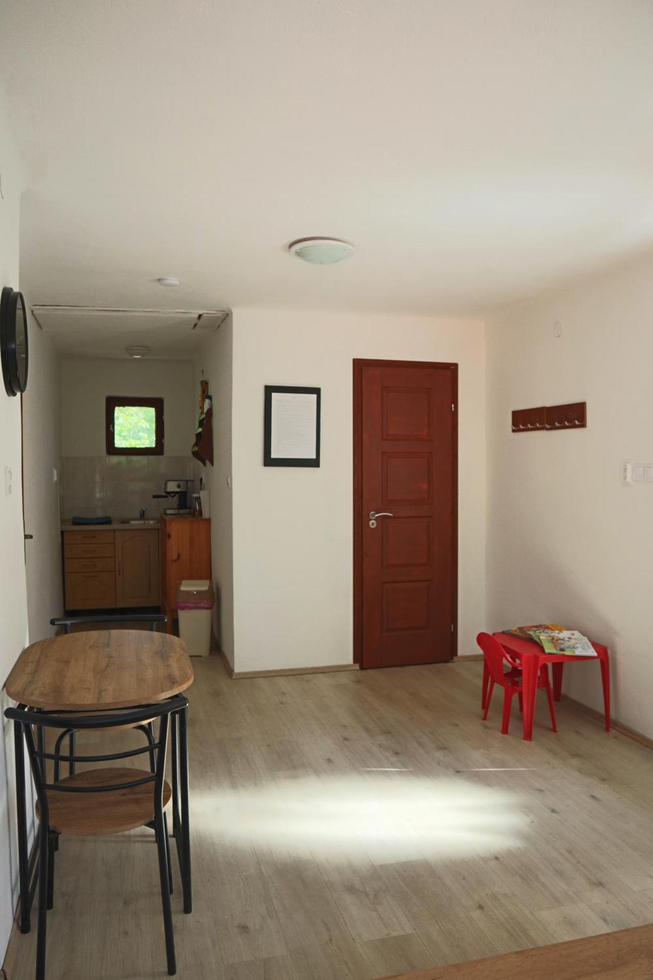 Villa Madarles Vendeghaz Abaliget Esterno foto
